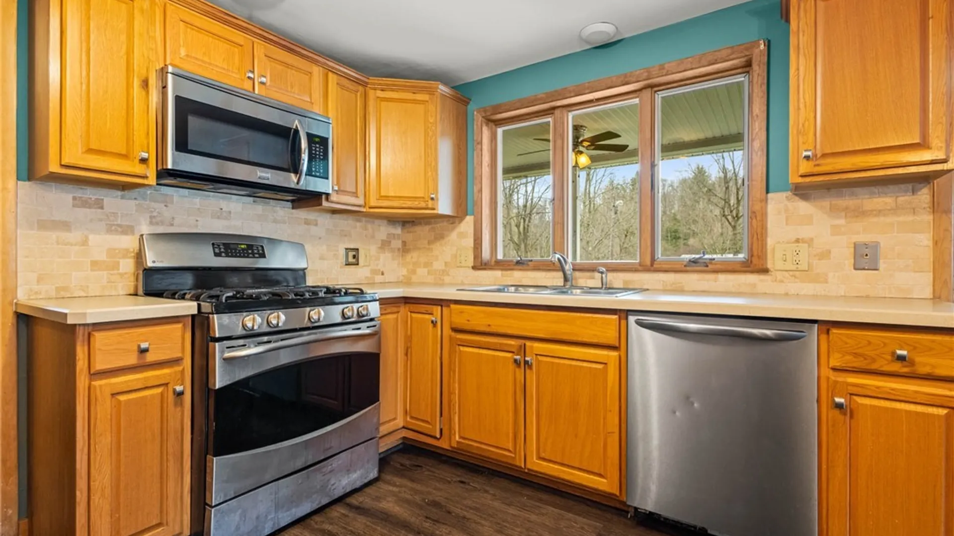Property at 180 Clinton Street, Bennington, NY 14037 36