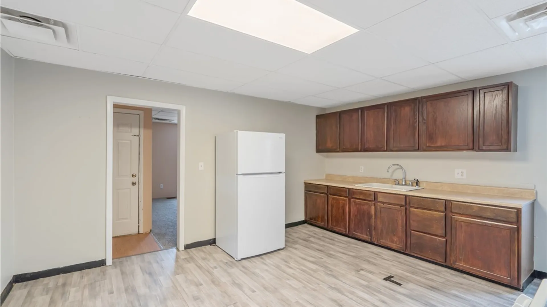 Property at 103 7th Street, Oswego, NY 13126 5