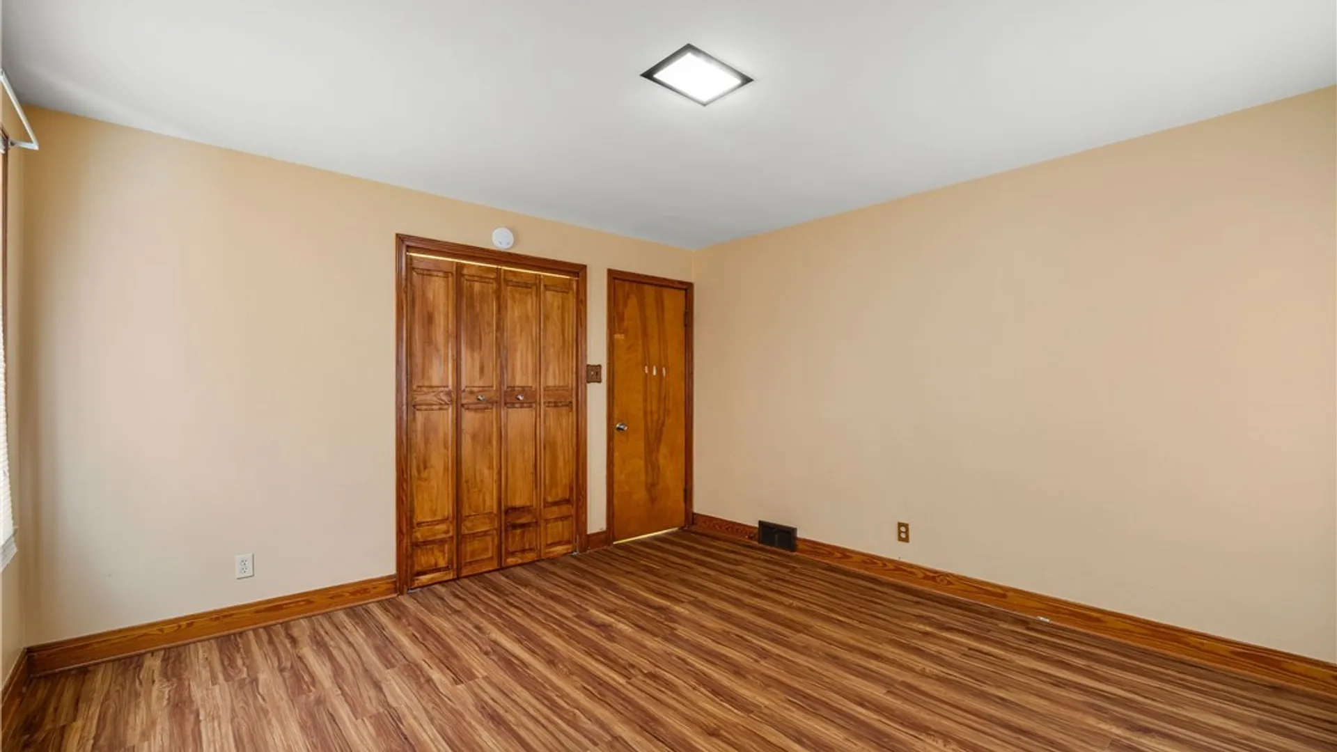 Property at 133 Halstead Avenue, Cheektowaga, NY 14212 12