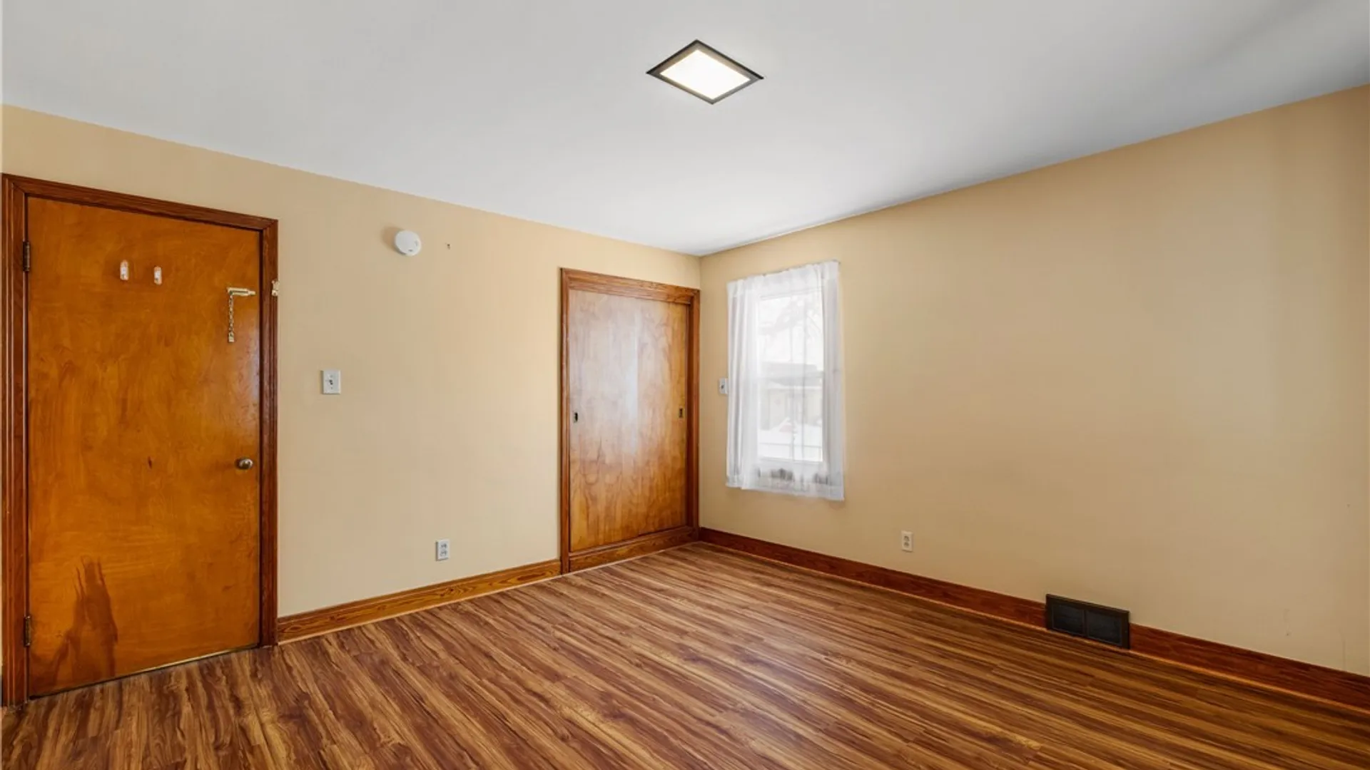 Property at 133 Halstead Avenue, Cheektowaga, NY 14212 14