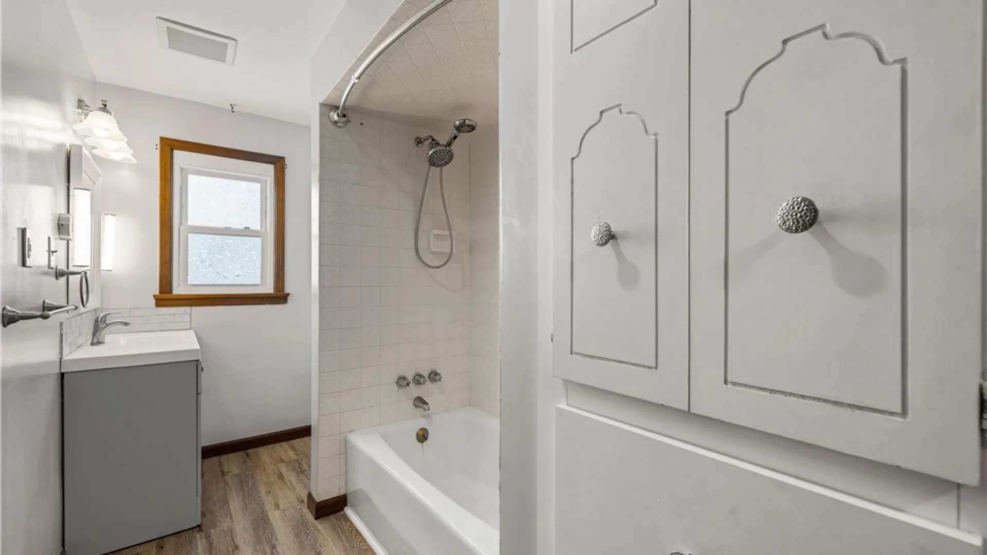 Property at 133 Halstead Avenue, Cheektowaga, NY 14212 8