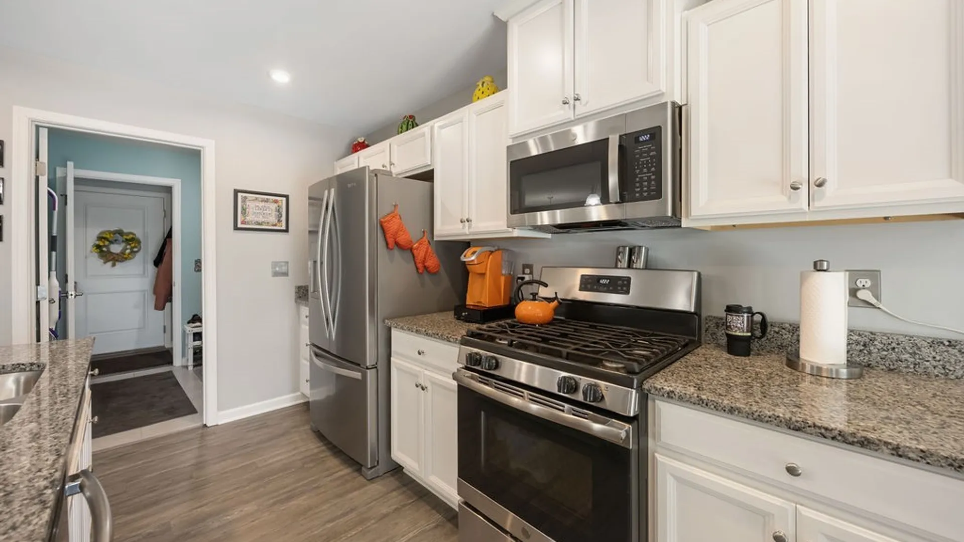 Property at 8577 Cobalt Drive, Cicero, NY 13039 4