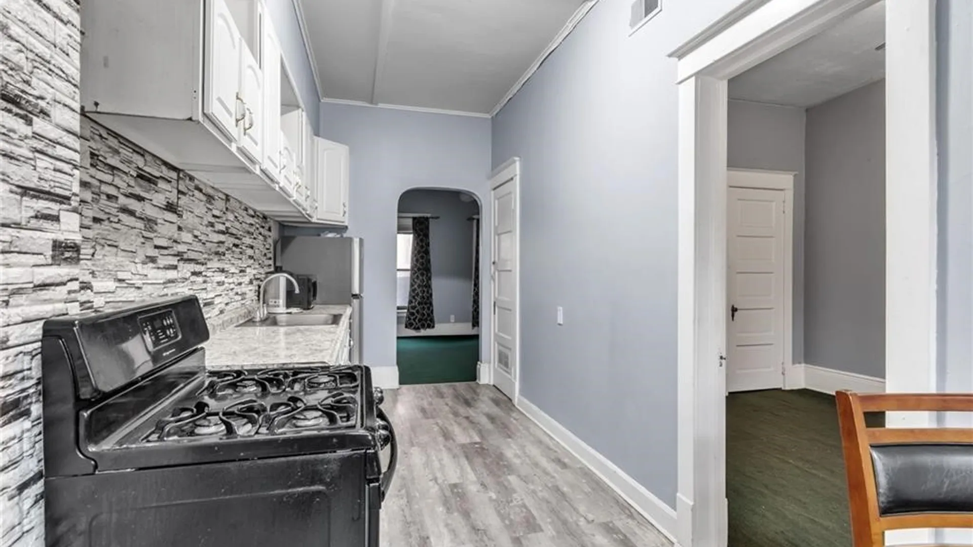 Property at 946 Main, Unit 1 Street, Buffalo, NY 14202 6