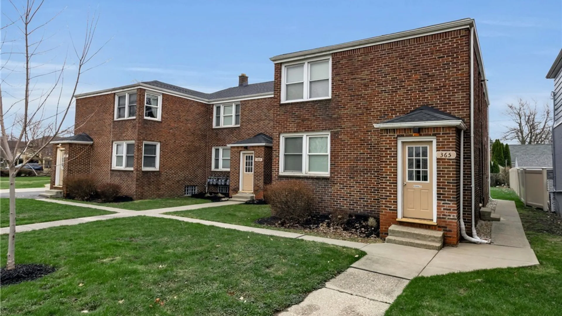 Property at 367 Potters Road, West Seneca, NY 14220 5