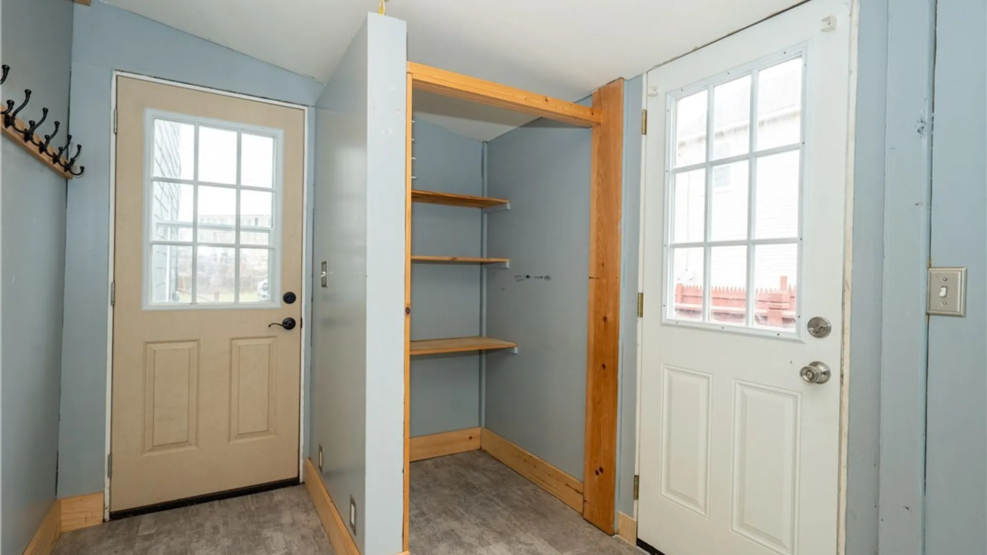 Property at 29 York Street, Evans, NY 14006 18