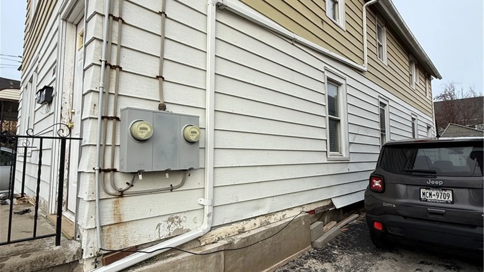 Property at 107 Jones Street, Buffalo, NY 14206 5