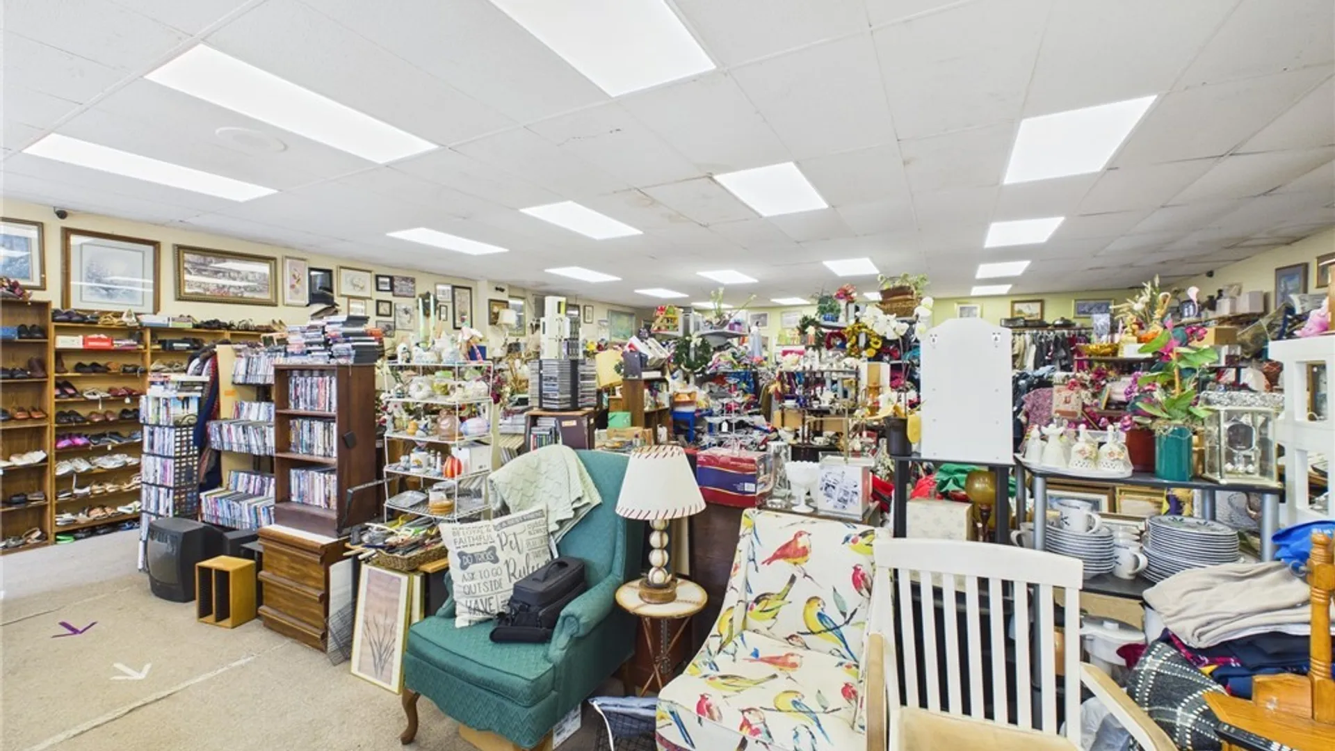 Property at 8656 Buffalo Avenue, Niagara Falls, NY 14304 20