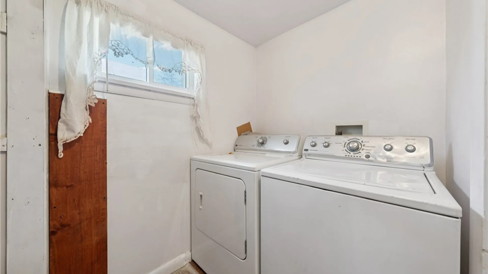 Property at 6 Holland Avenue, Batavia City, NY 14020 9