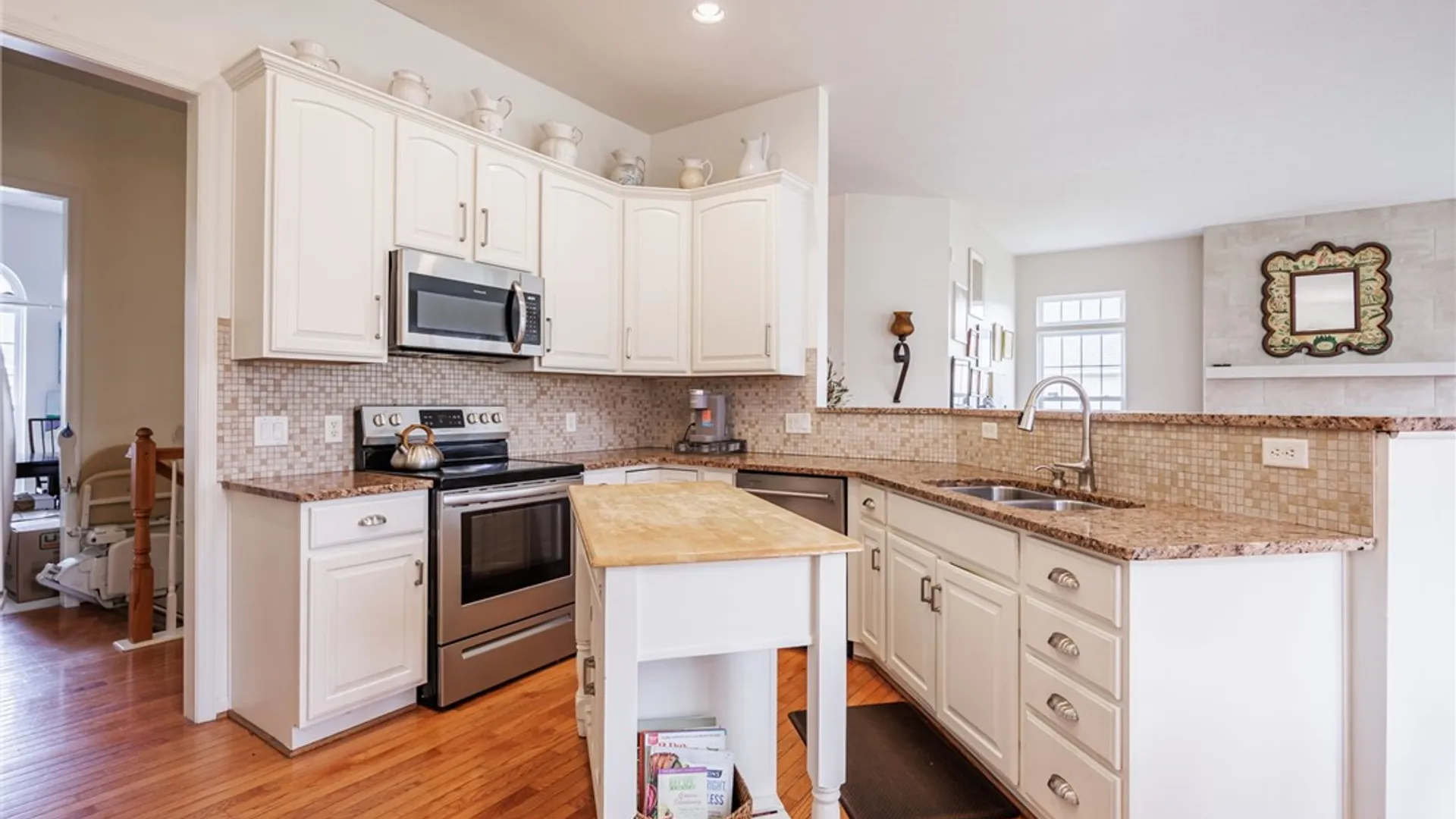 Property at 11 Charissa Run, Henrietta, NY 14623 19