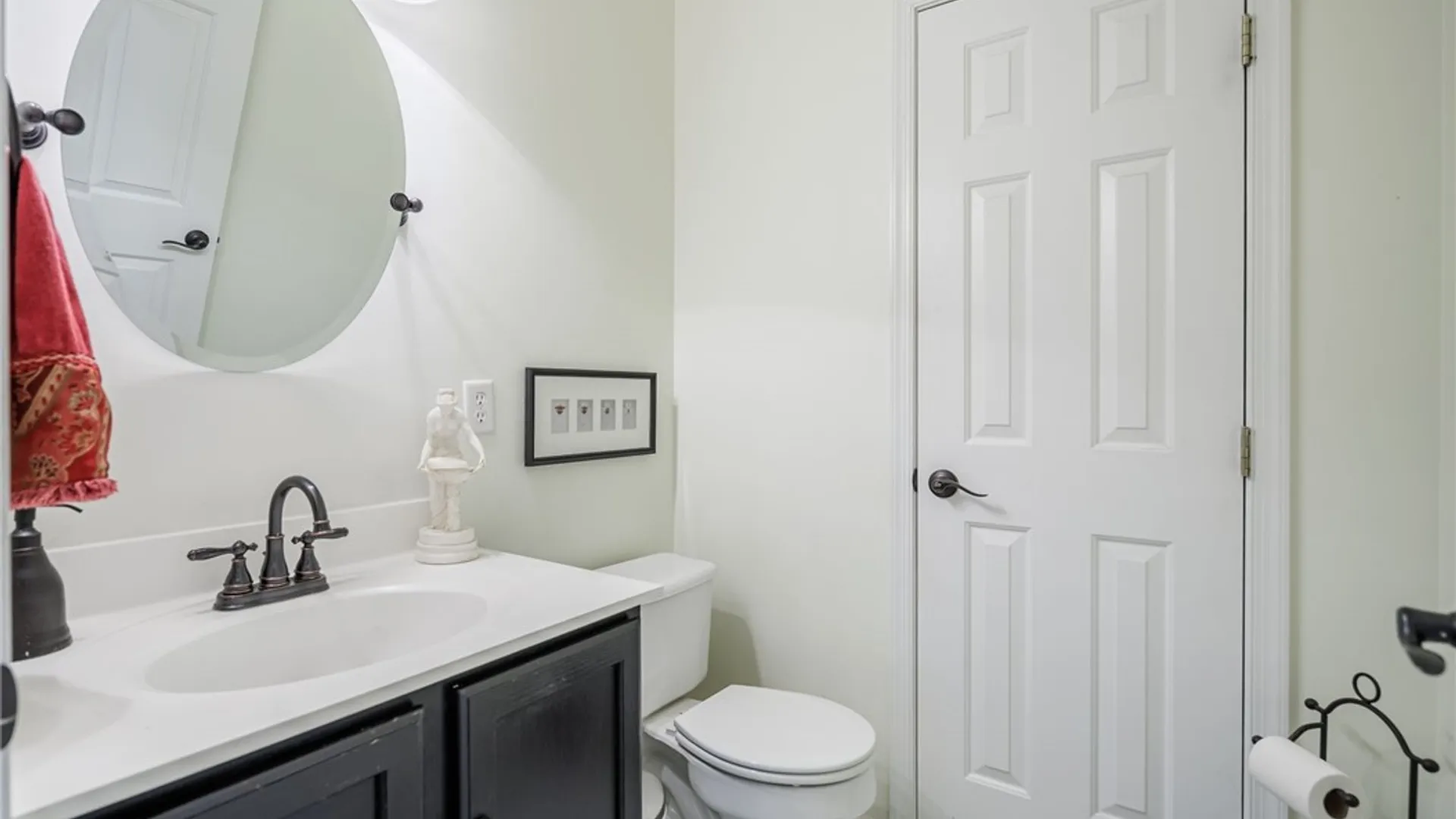 Property at 11 Charissa Run, Henrietta, NY 14623 33