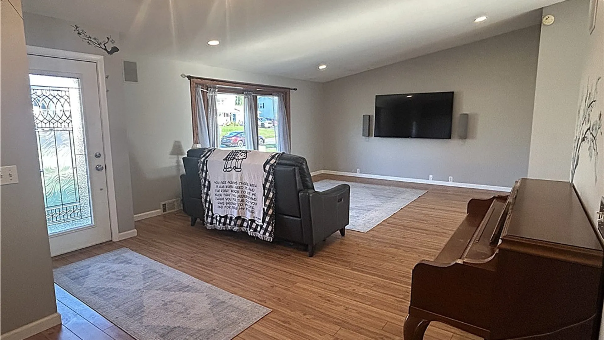 Property at 187 Pearson Lane, Greece, NY 14612 8