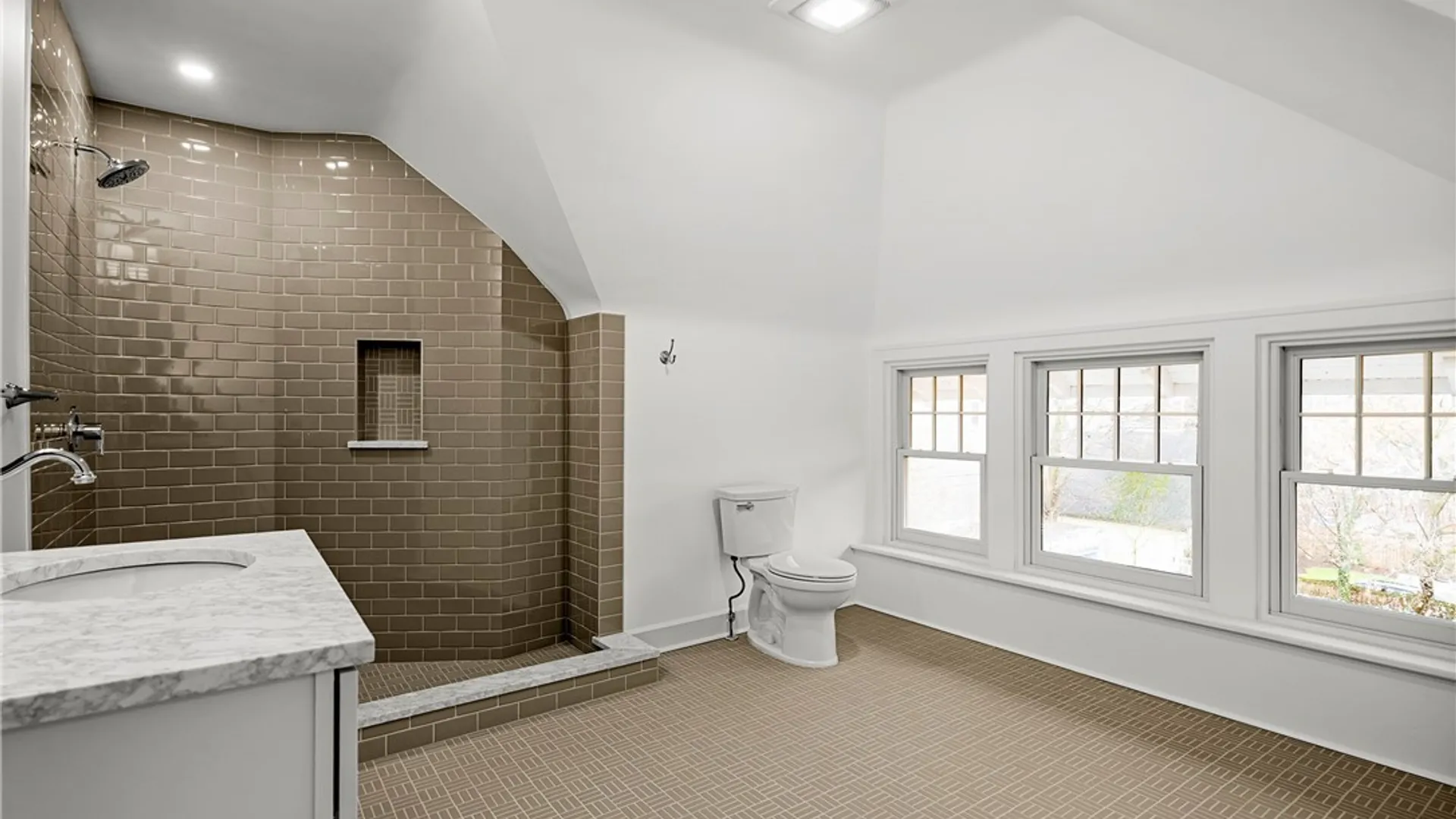 Property at 681 Lafayette Avenue, Buffalo, NY 14222 12
