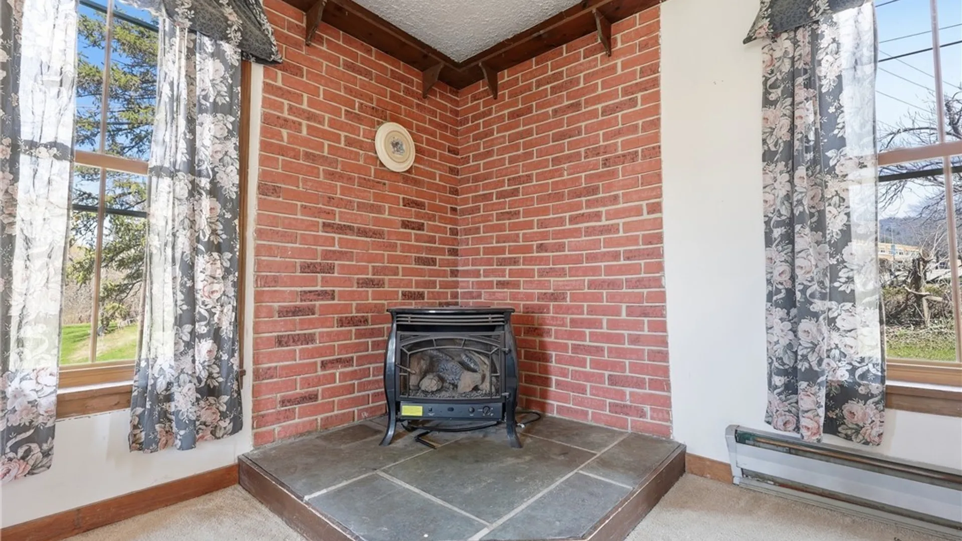 Property at 66 Canada Street, Holland, NY 14080 22