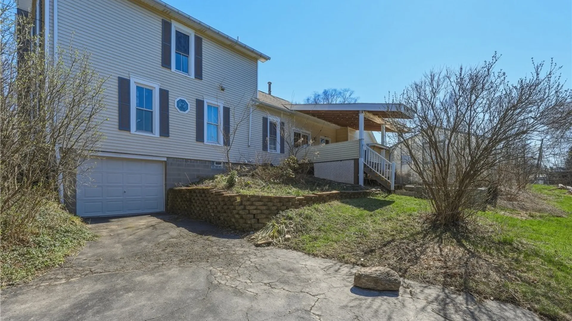 Property at 66 Canada Street, Holland, NY 14080 3