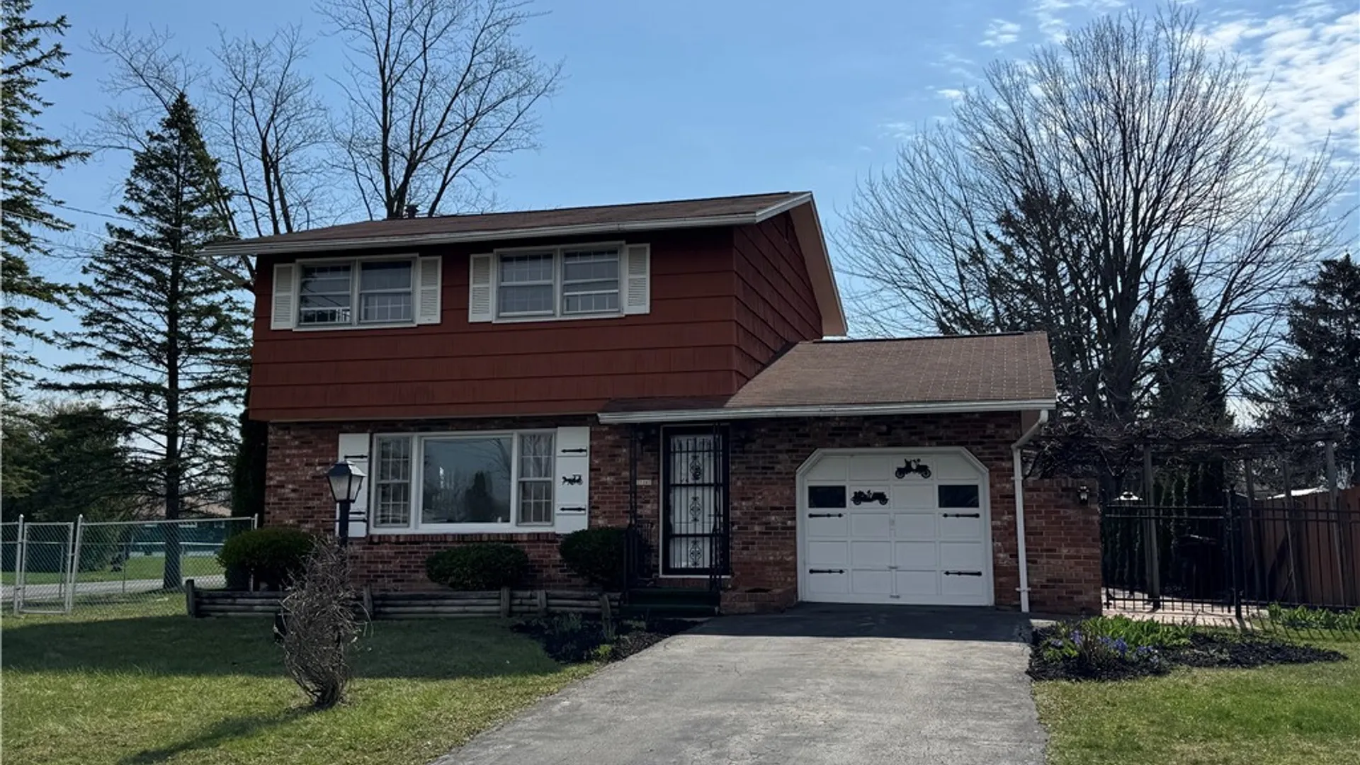 Property at 128 Washburn Drive, DeWitt, NY 13057 2