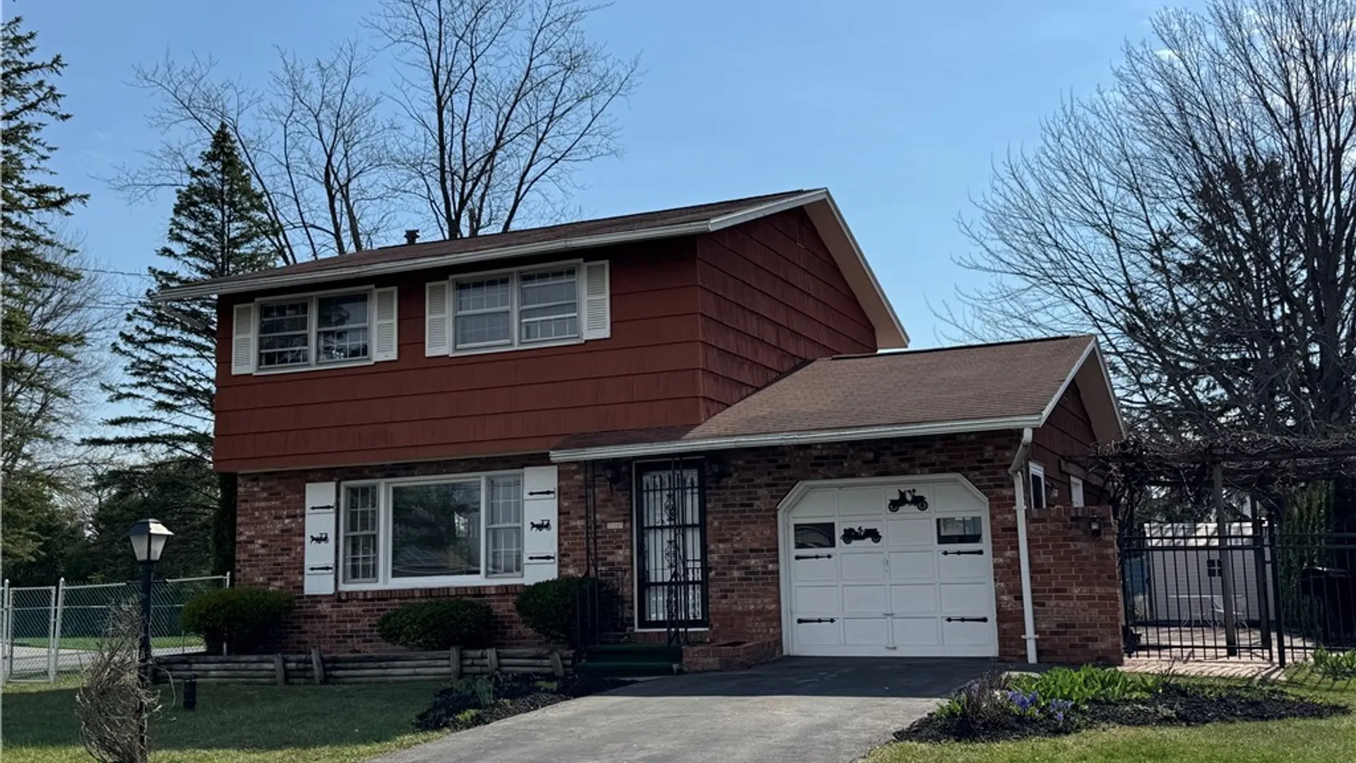 Property at 128 Washburn Drive, DeWitt, NY 13057 3