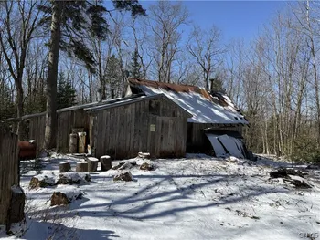 254 California Road, Ohio, NY 13324