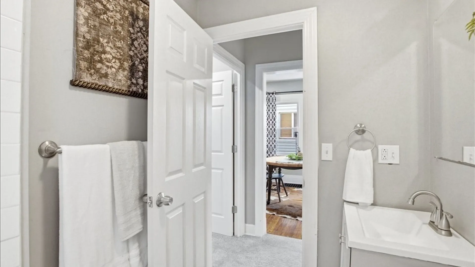 Property at 105 Sheffield Avenue, Buffalo, NY 14220 23