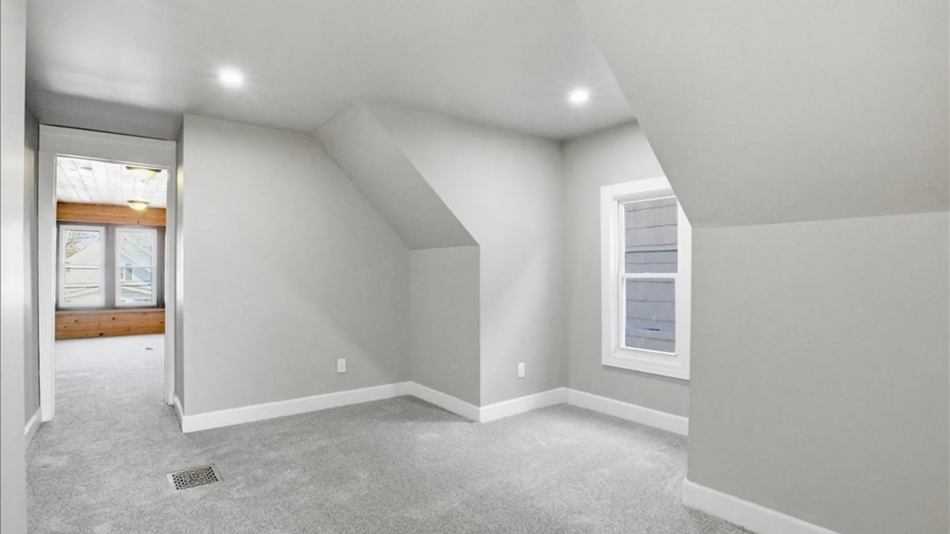 Property at 105 Sheffield Avenue, Buffalo, NY 14220 29