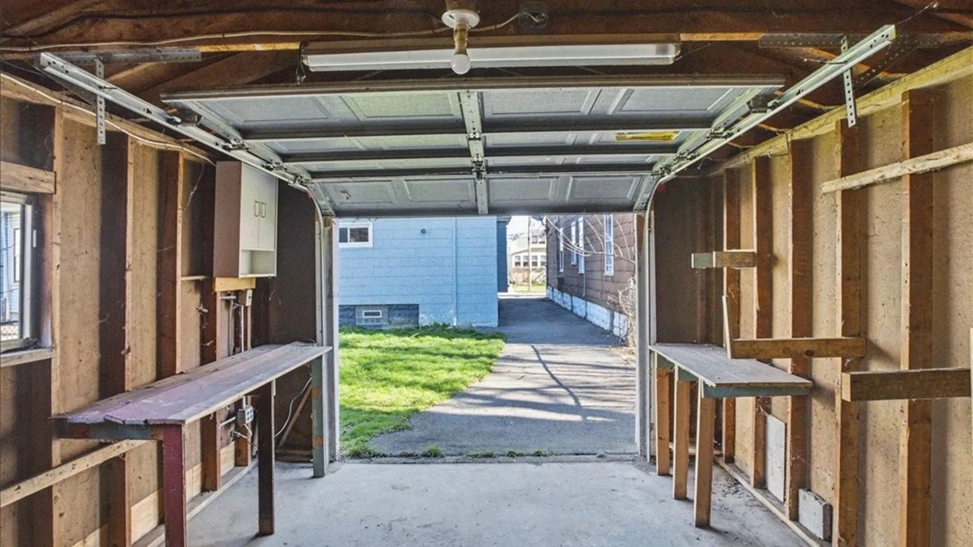 Property at 105 Sheffield Avenue, Buffalo, NY 14220 37