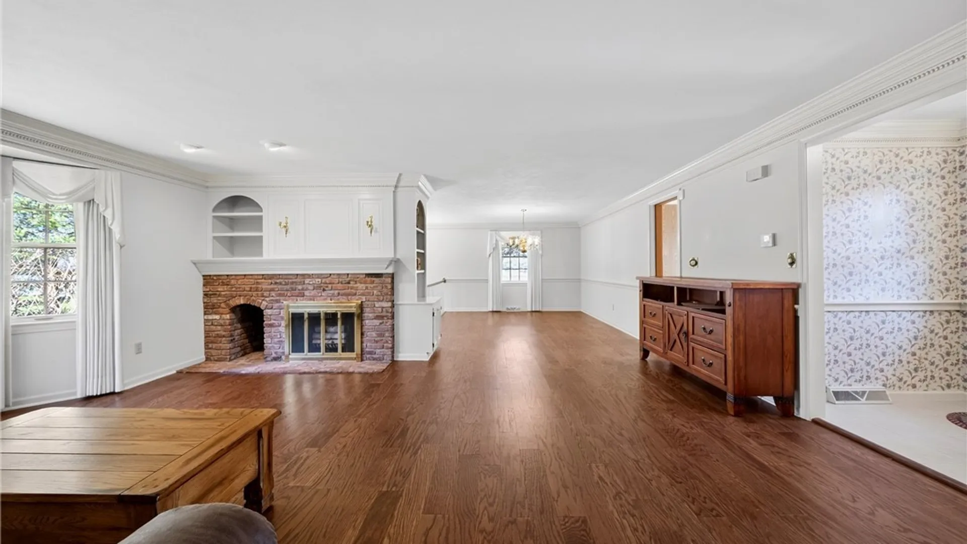 Property at 8300 Decoy Run, Manlius, NY 13104 11