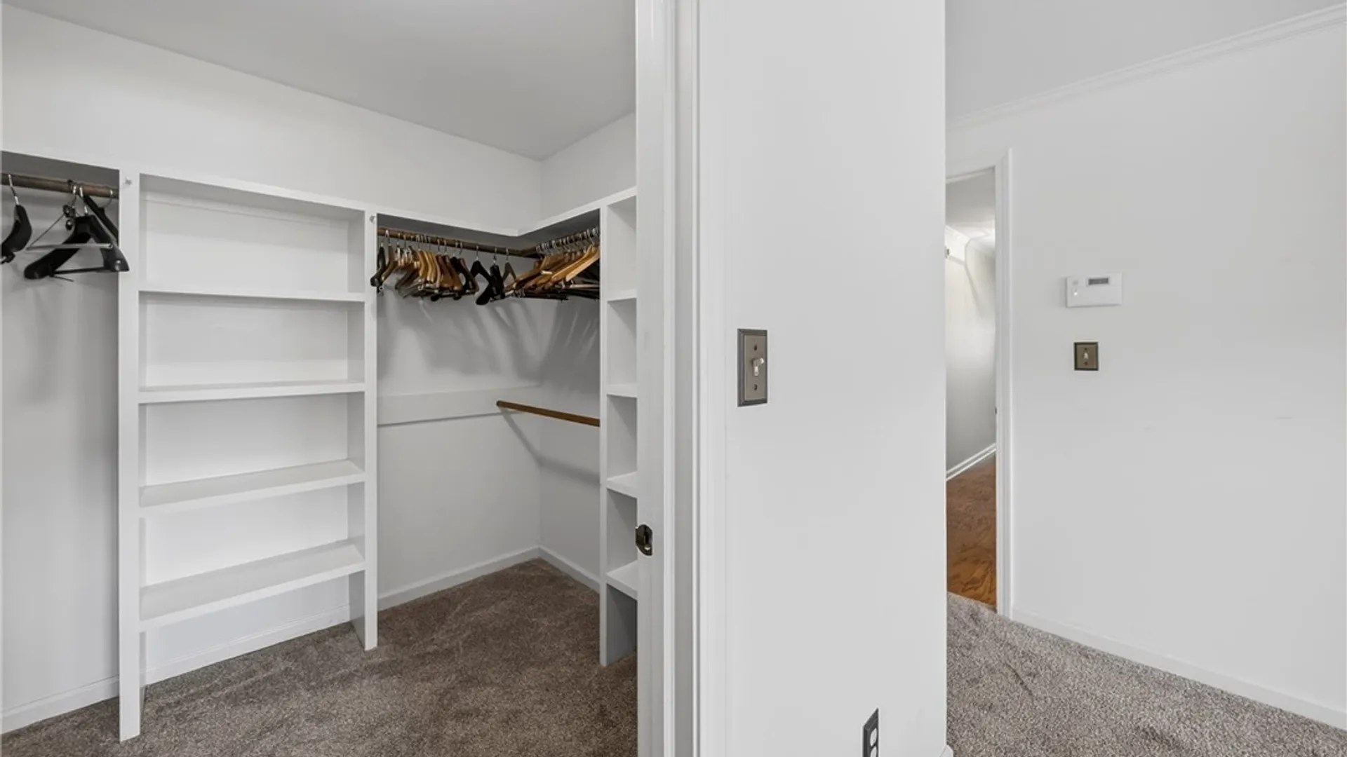 Property at 8300 Decoy Run, Manlius, NY 13104 22