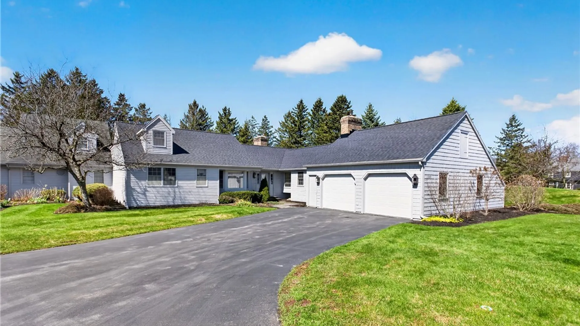 Property at 8300 Decoy Run, Manlius, NY 13104 32
