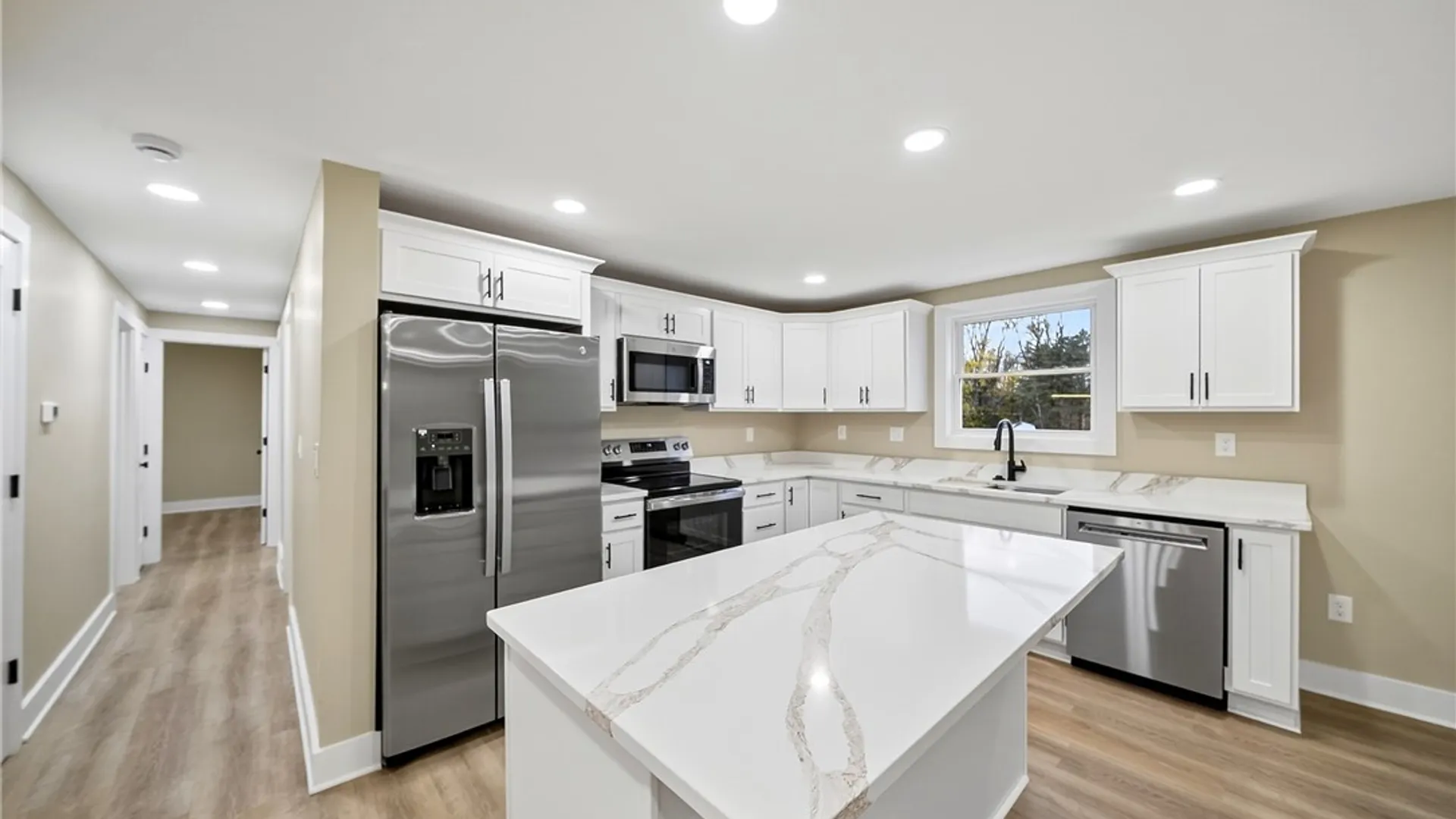 Property at 7923 Appleton Road, Cicero, NY 13039 10