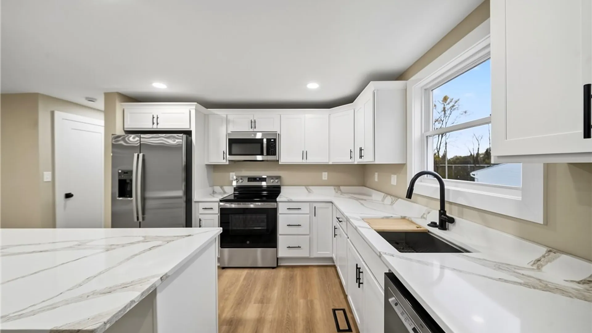 Property at 7923 Appleton Road, Cicero, NY 13039 11