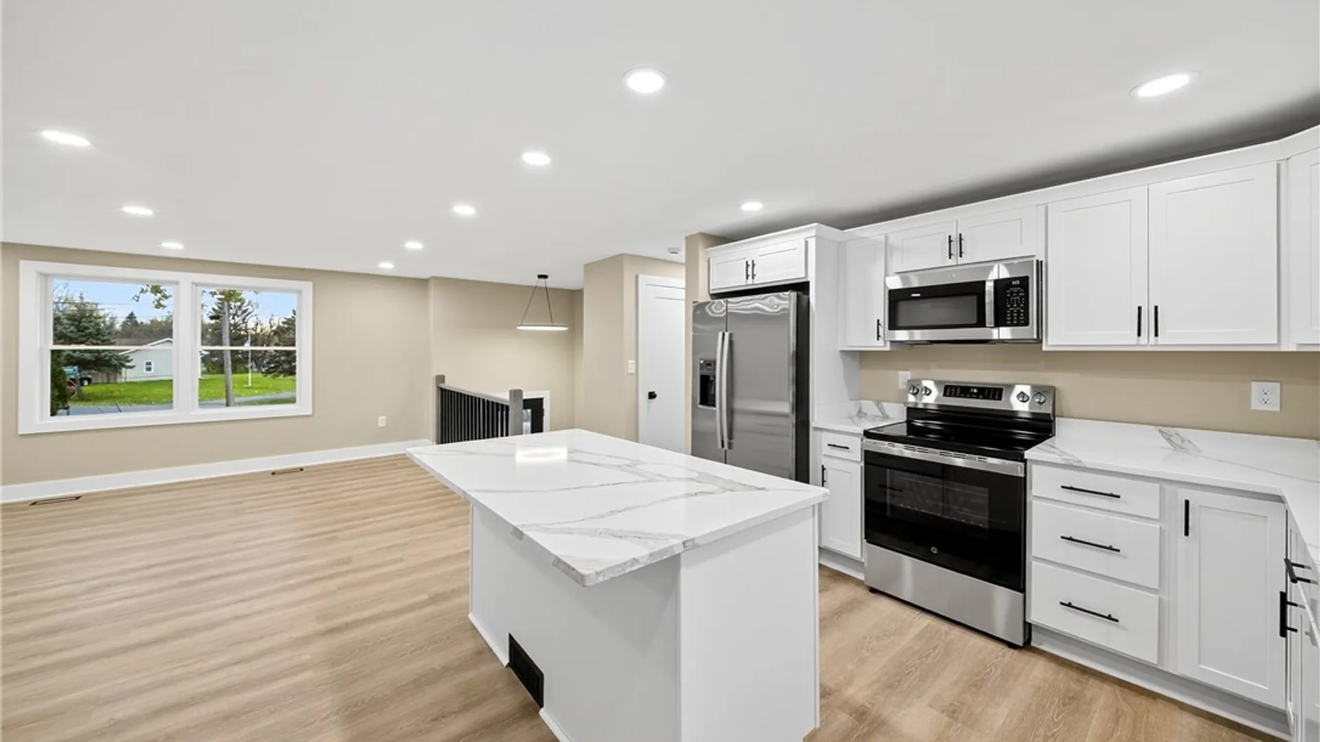 Property at 7923 Appleton Road, Cicero, NY 13039 12