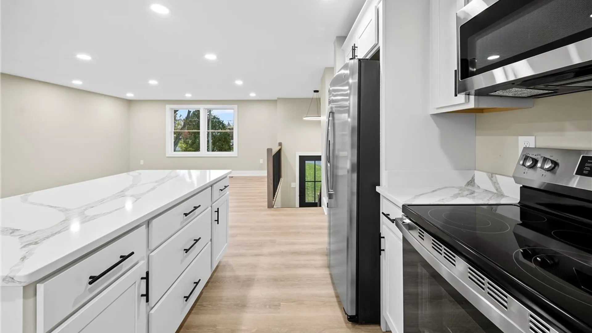 Property at 7923 Appleton Road, Cicero, NY 13039 13