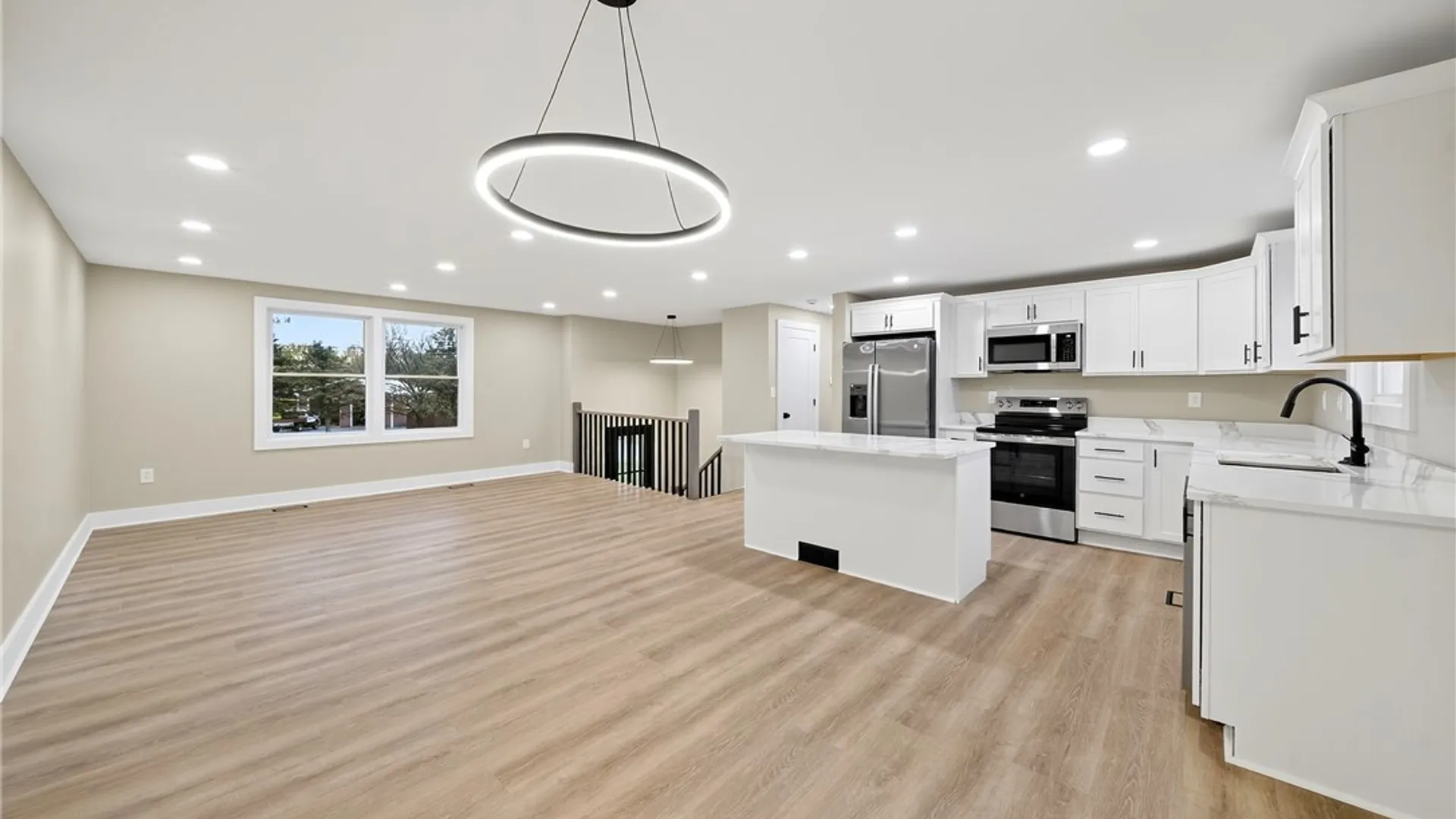 Property at 7923 Appleton Road, Cicero, NY 13039 16