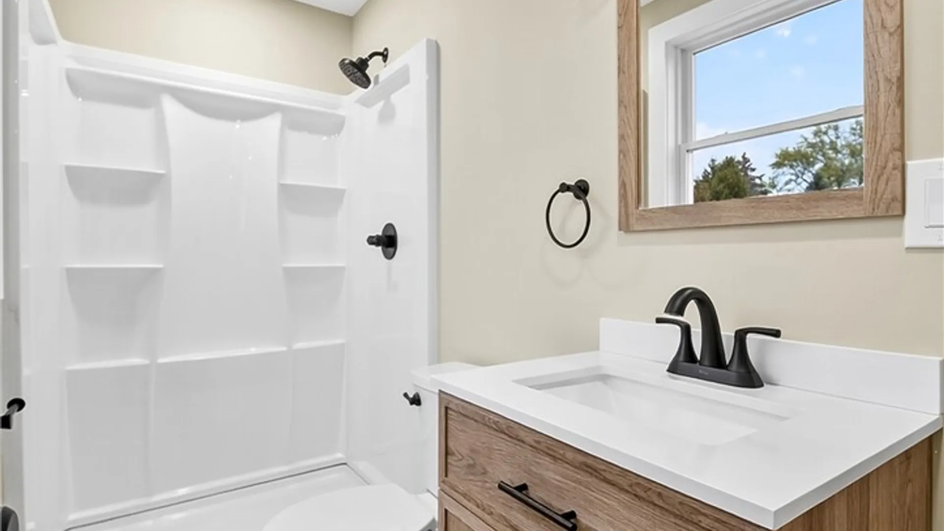 Property at 7923 Appleton Road, Cicero, NY 13039 21