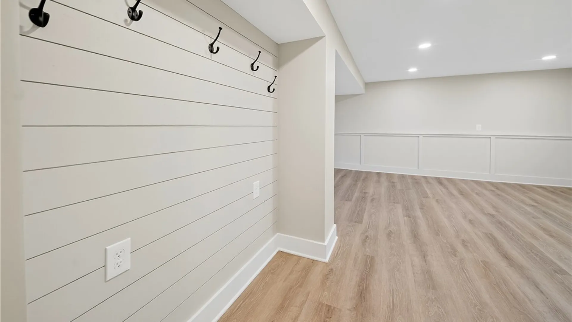 Property at 7923 Appleton Road, Cicero, NY 13039 31