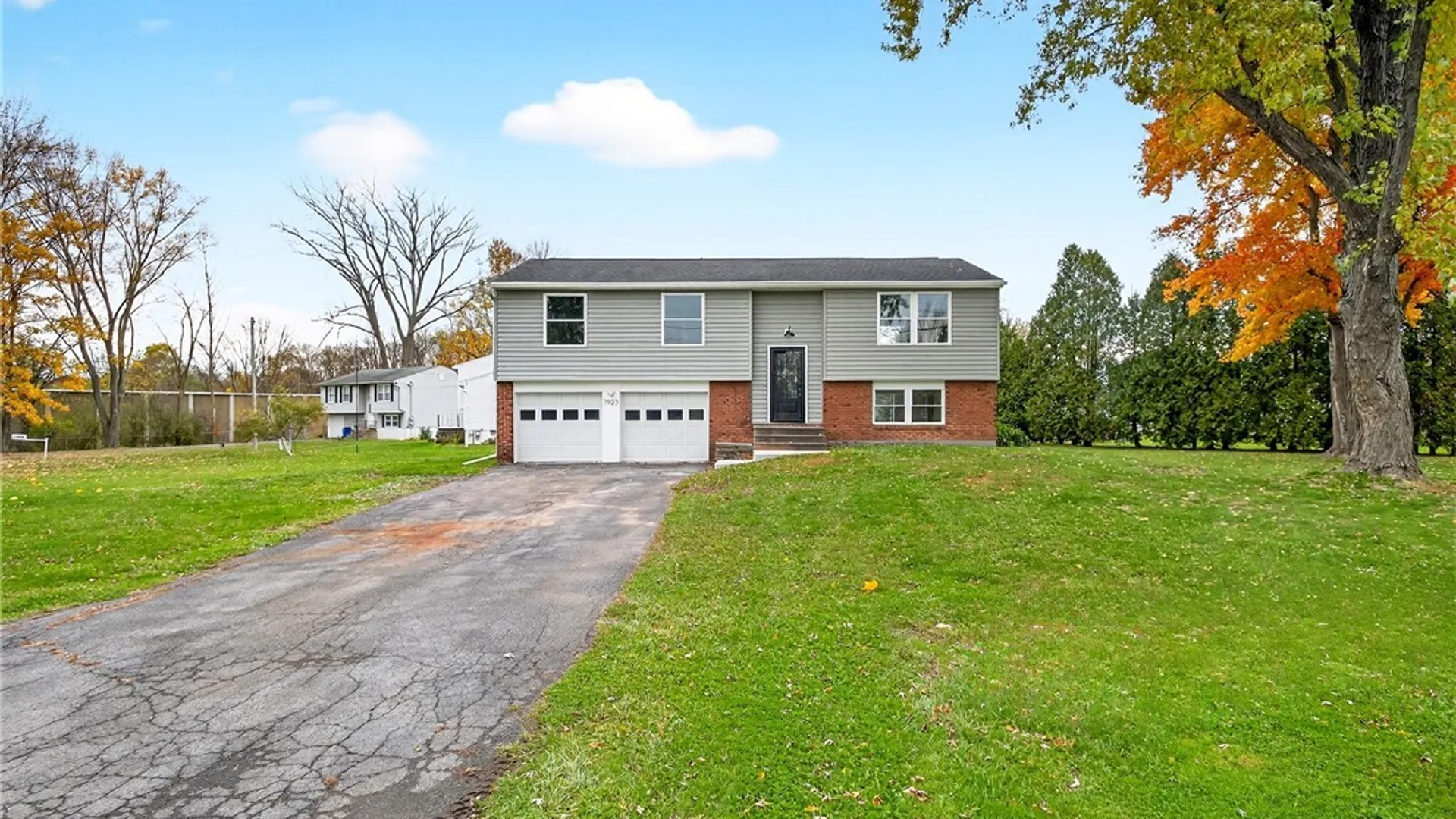 Property at 7923 Appleton Road, Cicero, NY 13039 5