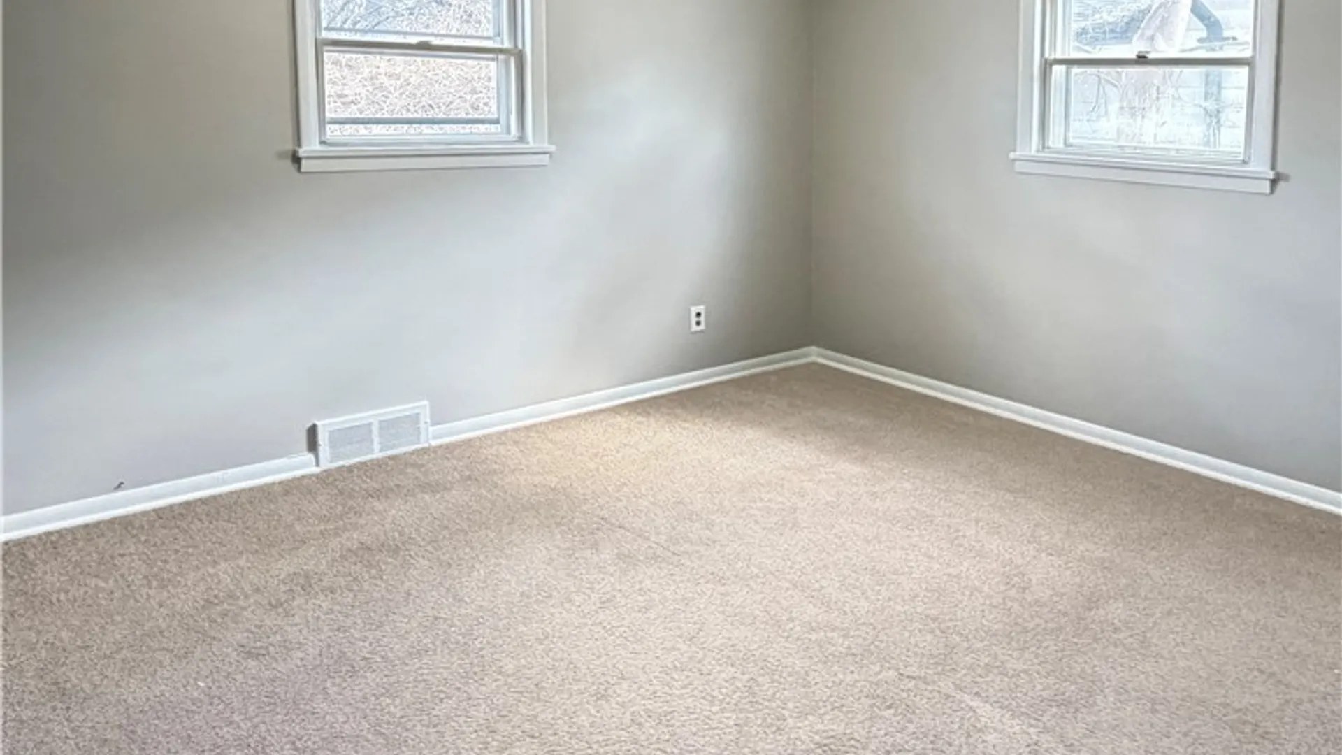 Property at 534 Newbury Street, Rochester, NY 14615 17