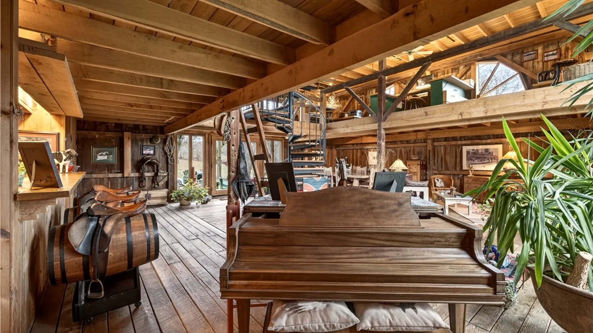 Property at 1050 Strong Road, Victor, NY 14564 24