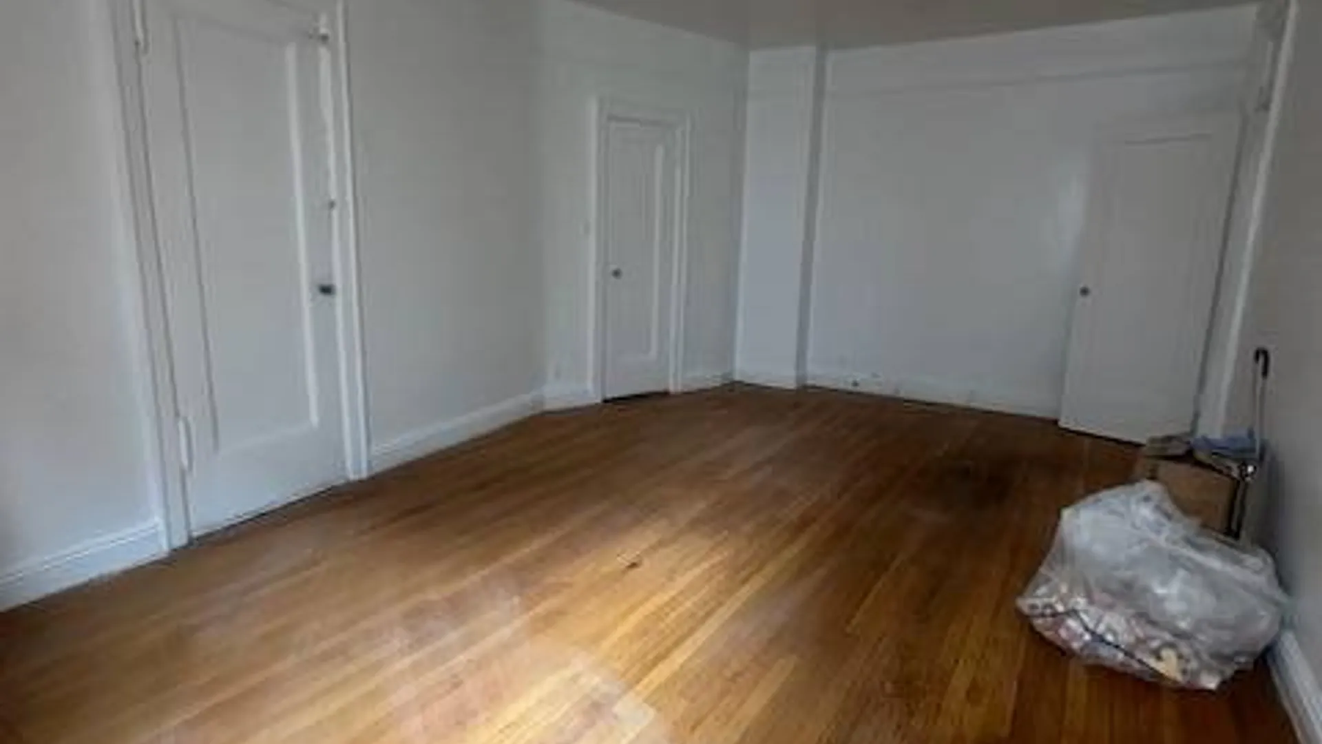 Property at 531 East Lincoln Ave, Mount Vernon, NY 10552 4