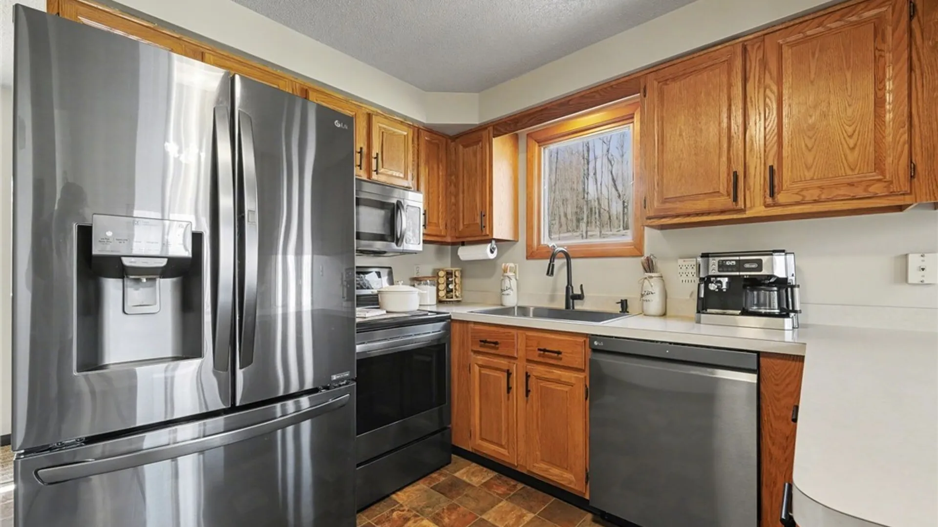 Property at 130 Taylor Hts, Holland, NY 14080 21