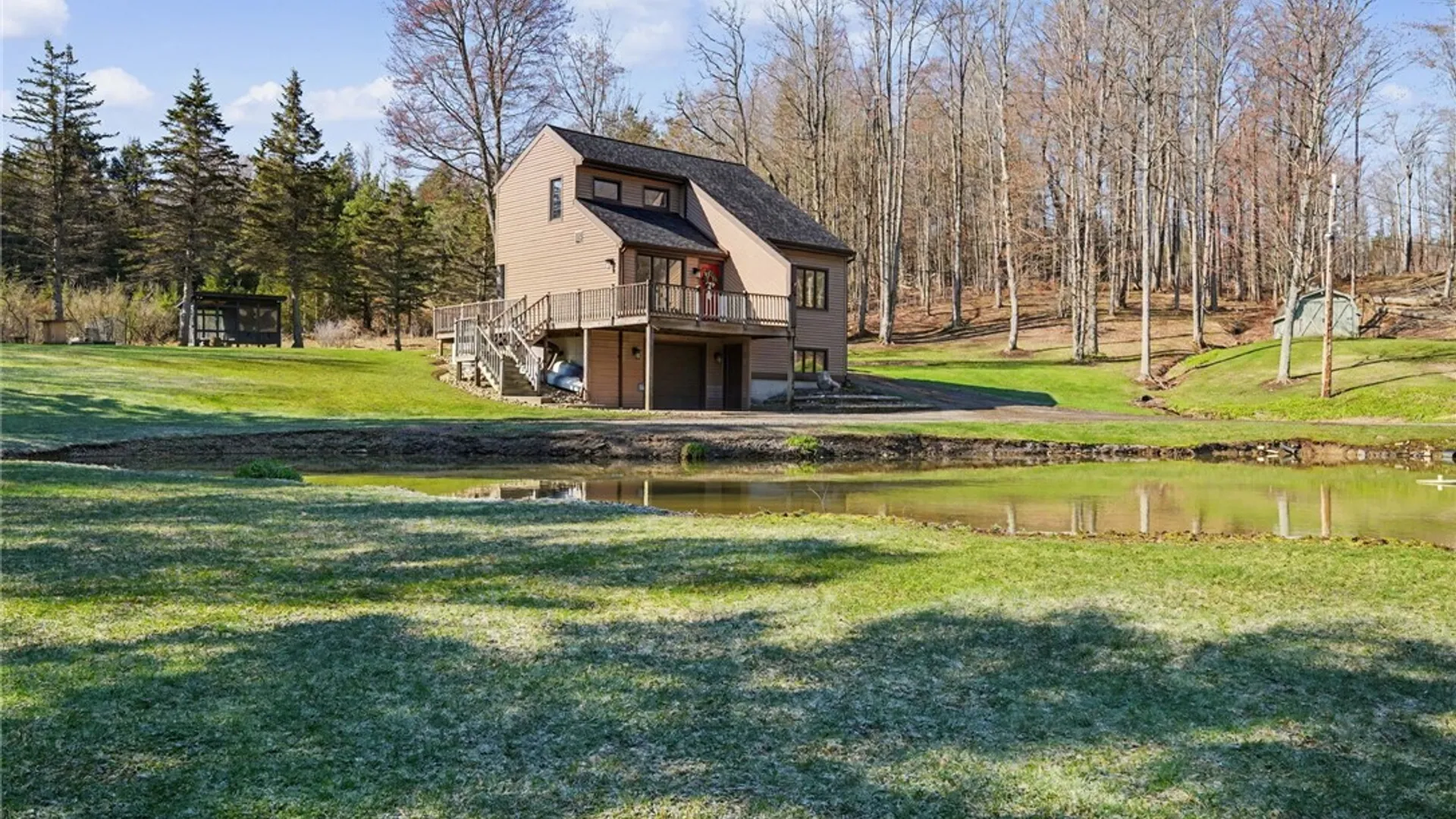 Property at 130 Taylor Hts, Holland, NY 14080 3