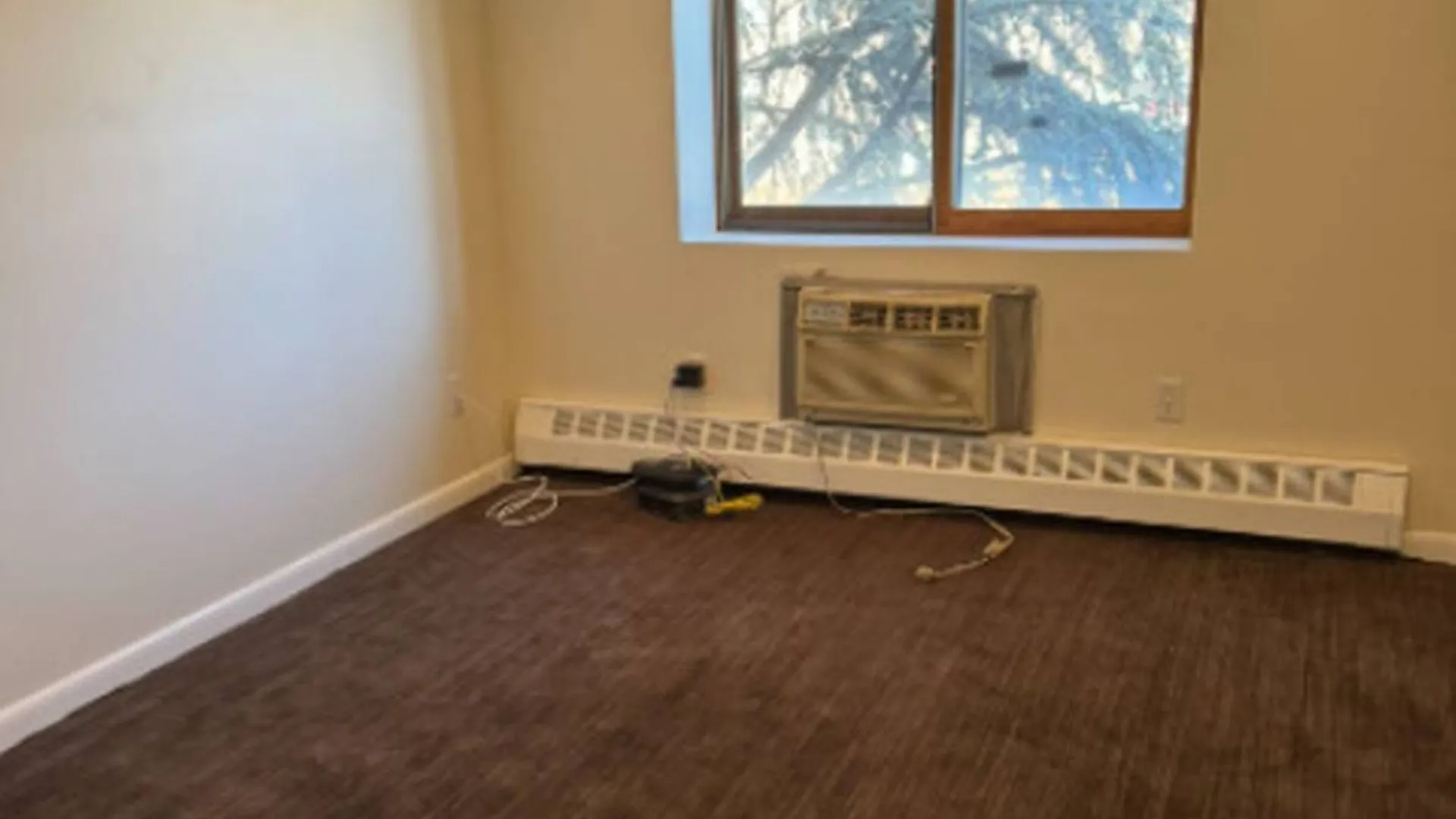 Property at 118-82 Metropolitan Ave, Kew Gardens, NY 11415 11