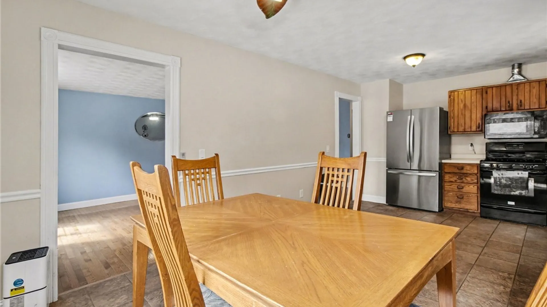 Property at 1333 Whitney Road, Ontario, NY 14519 6