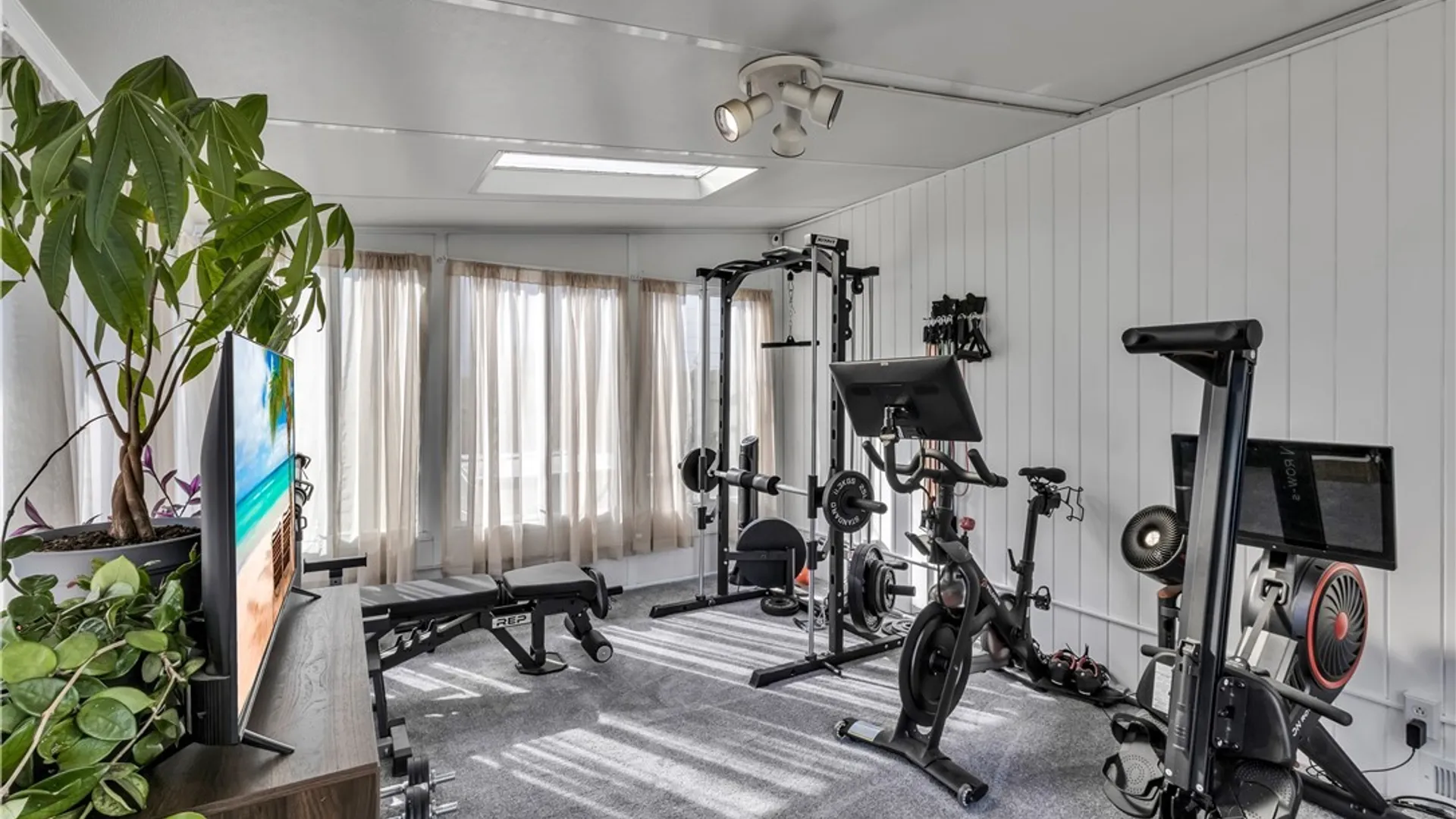 Property at 119 Hanwell Place, Lancaster, NY 14043 18