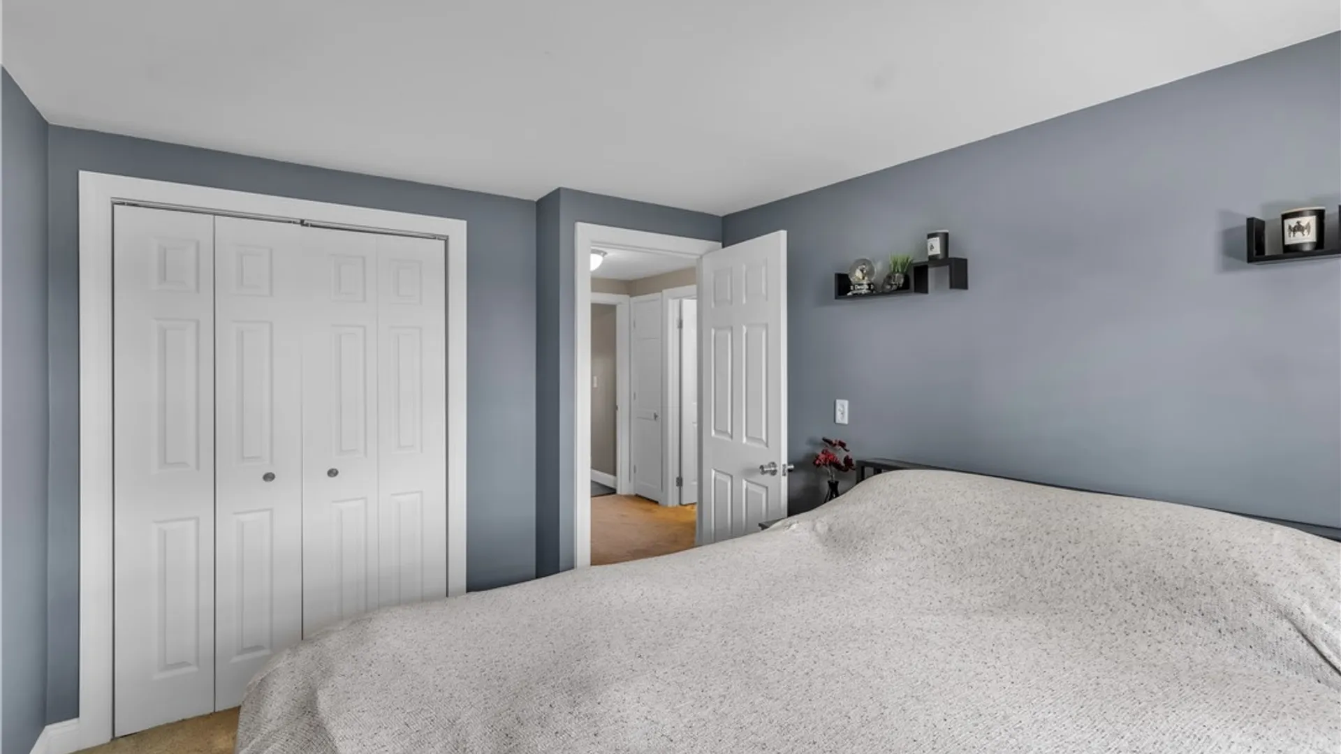 Property at 119 Hanwell Place, Lancaster, NY 14043 24