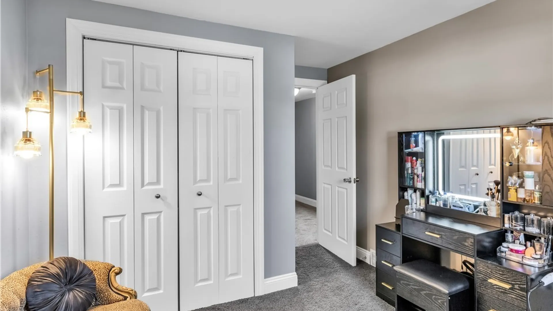 Property at 119 Hanwell Place, Lancaster, NY 14043 31