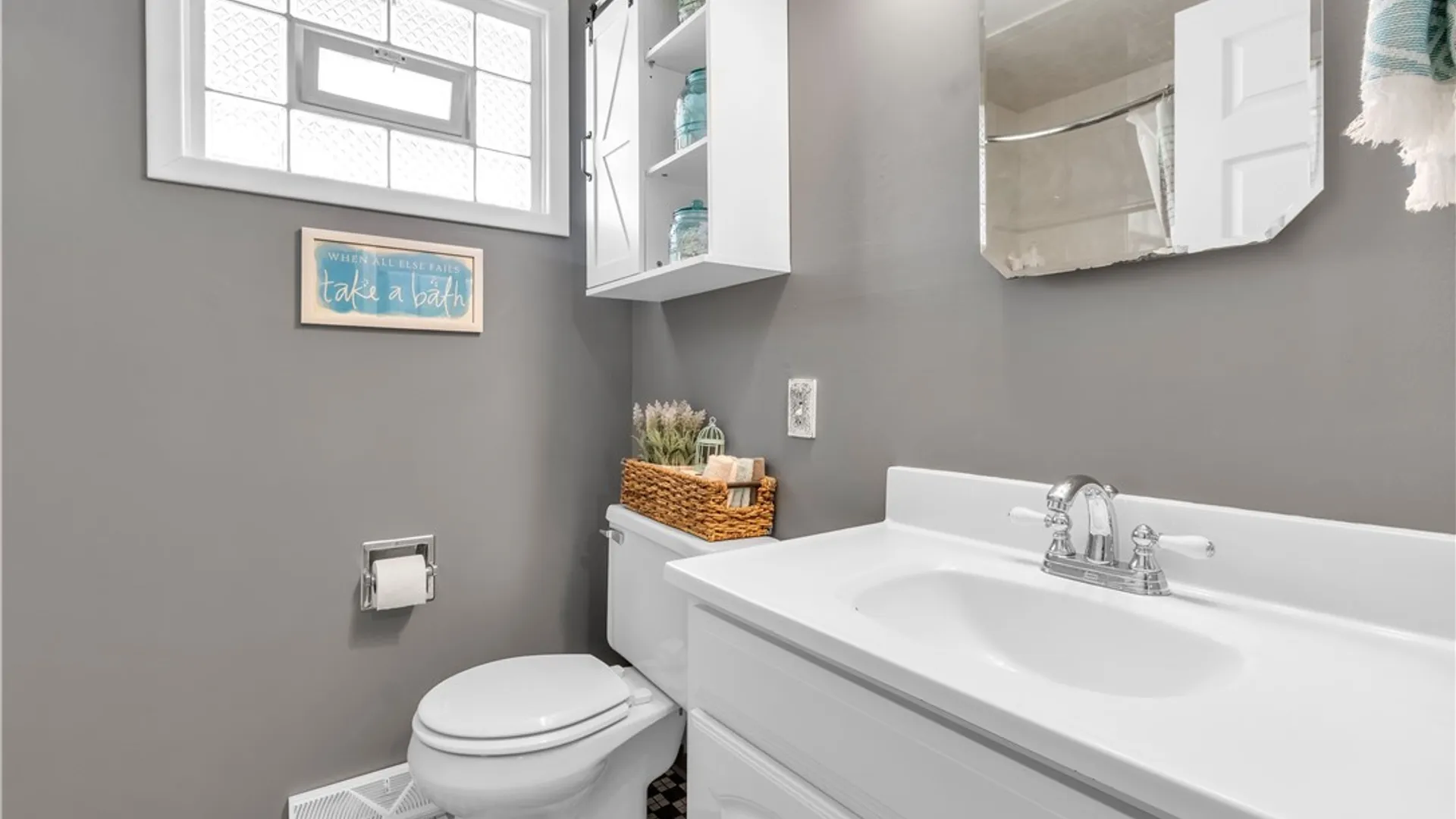 Property at 119 Hanwell Place, Lancaster, NY 14043 32