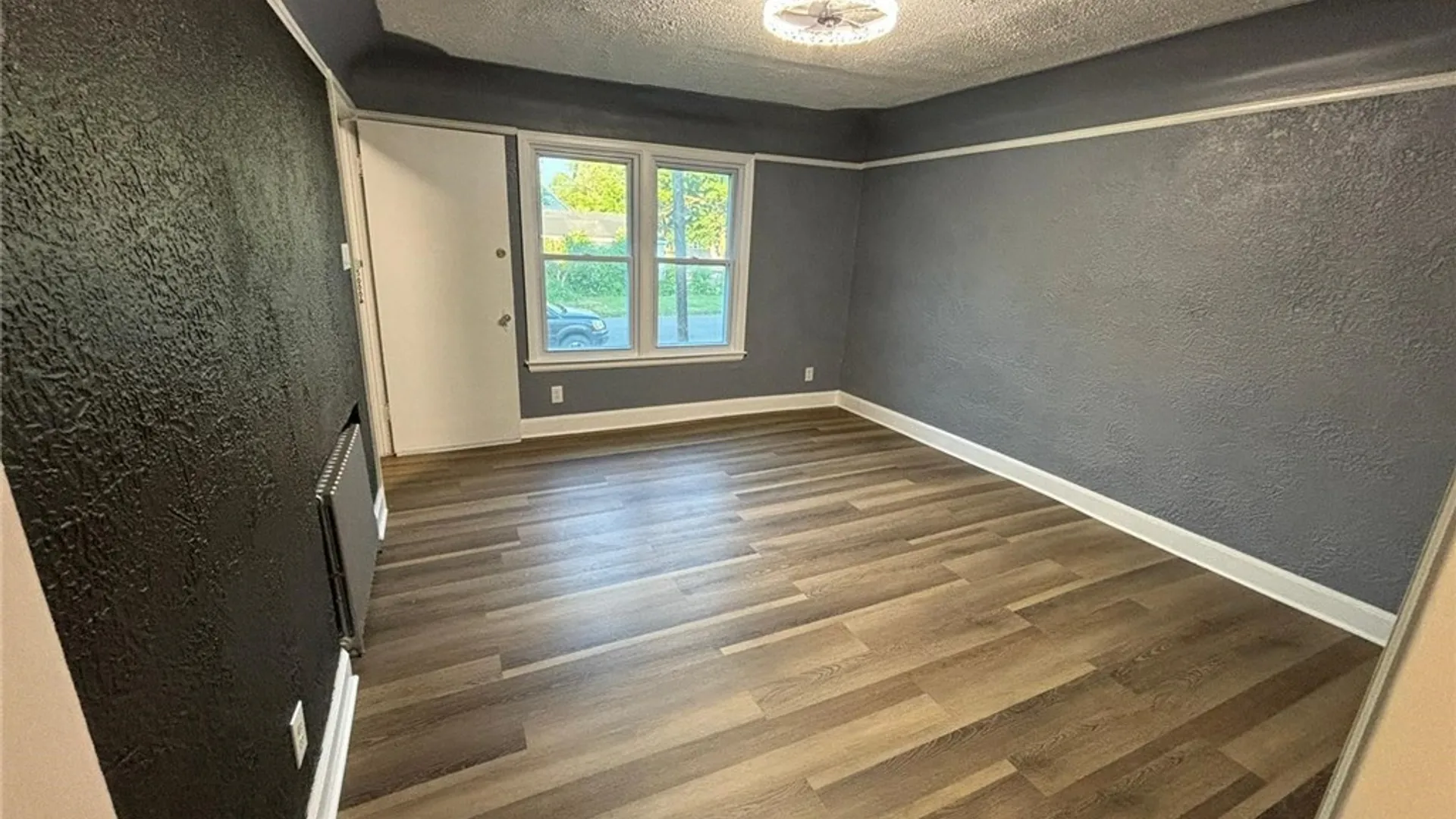 Property at 476 Moselle Street, Buffalo, NY 14215 13
