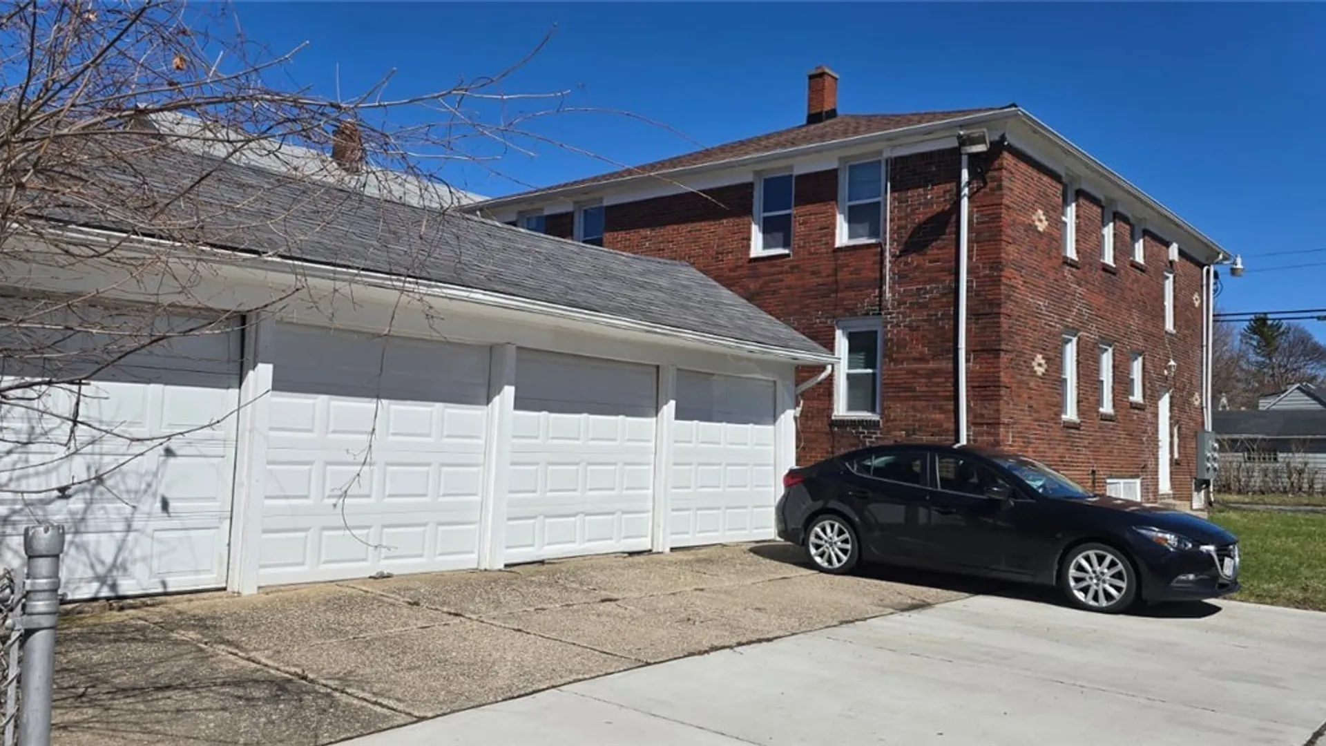 Property at 476 Moselle Street, Buffalo, NY 14215 2