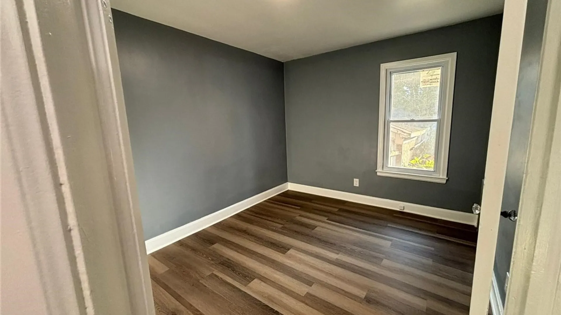 Property at 476 Moselle Street, Buffalo, NY 14215 7