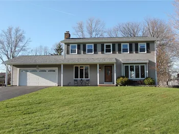 Property at 6164 Hunters Drive, Farmington, NY 14425